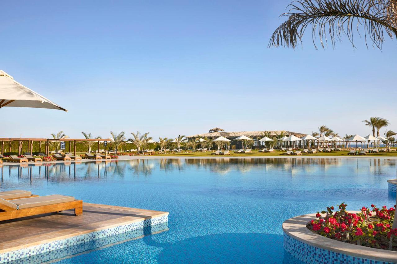 Steigenberger Resort Alaya Marsa Alam - Red Sea - Adults Friendly 16 Years Plus Coraya Bay Exterior foto The pool at the St. Regis